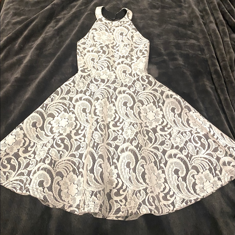 BEAUTIFUL BOUBOU  Party Dress EMBROIDERED FABRIC MIXING WHITE AND BLACK COLORS